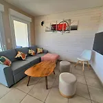T3 Cosy 200m De La Plage, Terrasse, Parking