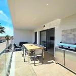 T3 Cosy 200m De La Plage, Terrasse, Parking Le Barcarès