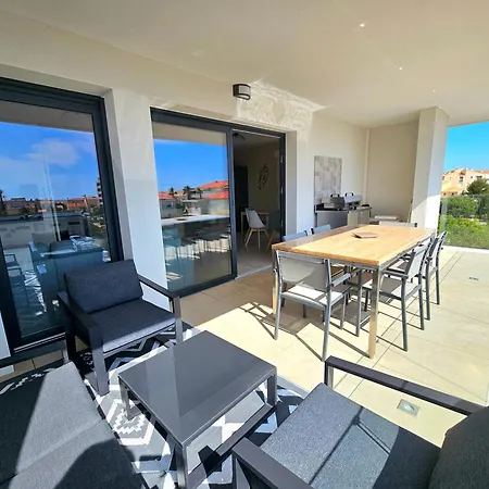 T3 Cosy 200m De La Plage, Terrasse, Parking *